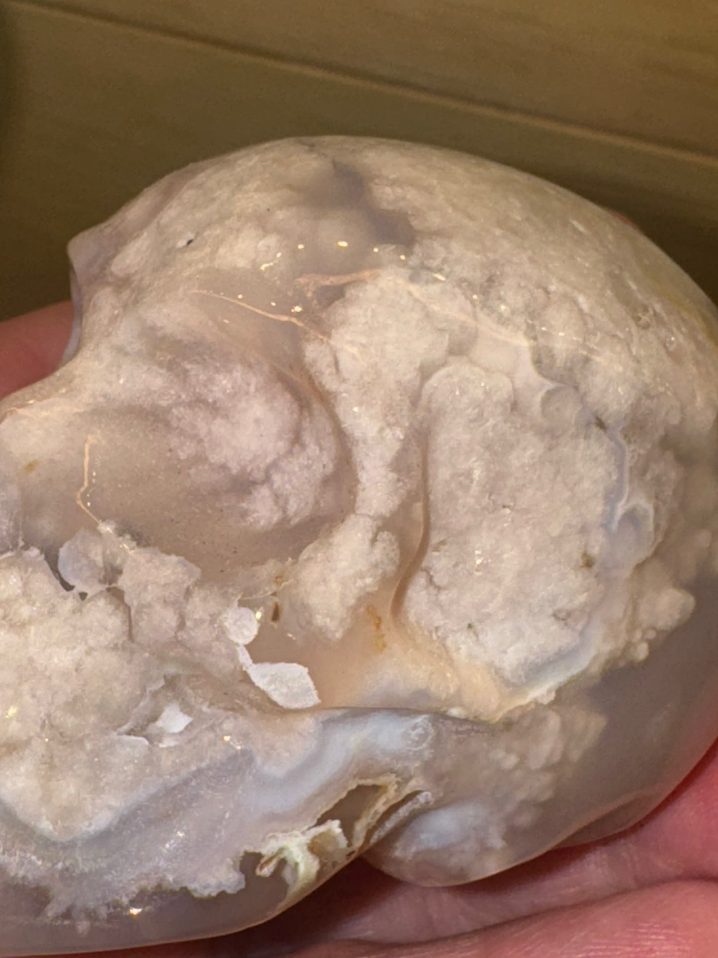 Flower agate skull